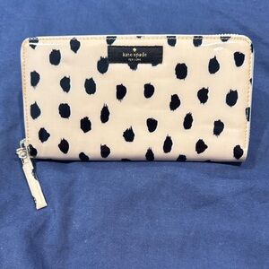 kate spade beige wallet with black dot print